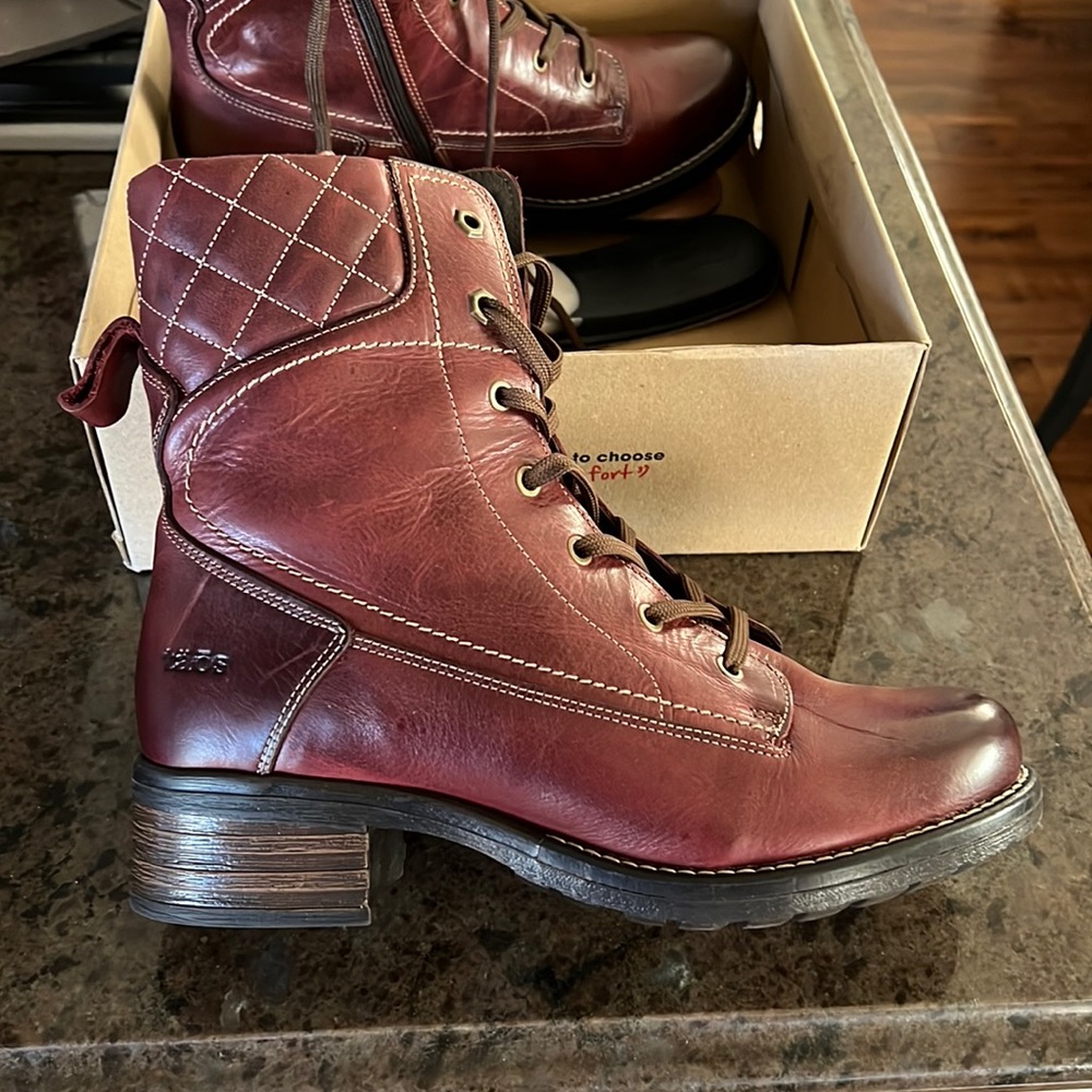 Taos Factor Boots